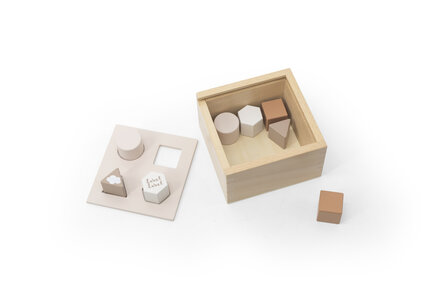 LABEL LABEL - SHAPE SORTING BOX - NOUGAT
