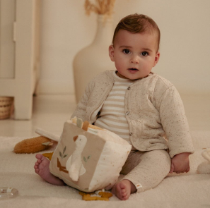 Activiteitenkubus Newborn Naturals