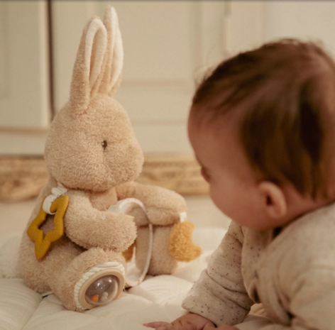 Activiteitenknuffel Baby Bunny GRS