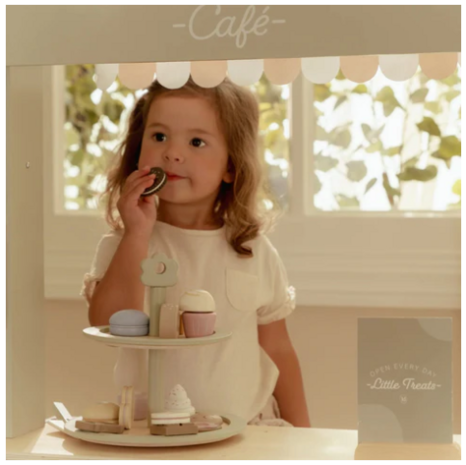 Etag&egrave;re met gebak FSC